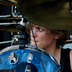 tumblr_lf4zg3pdBv1qc2zyko1_500